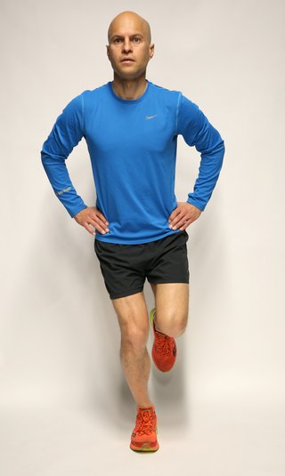 Single leg squat starting position
