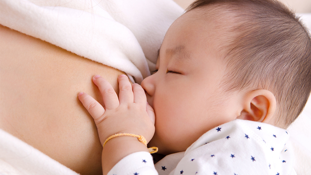 baby breastfeeding